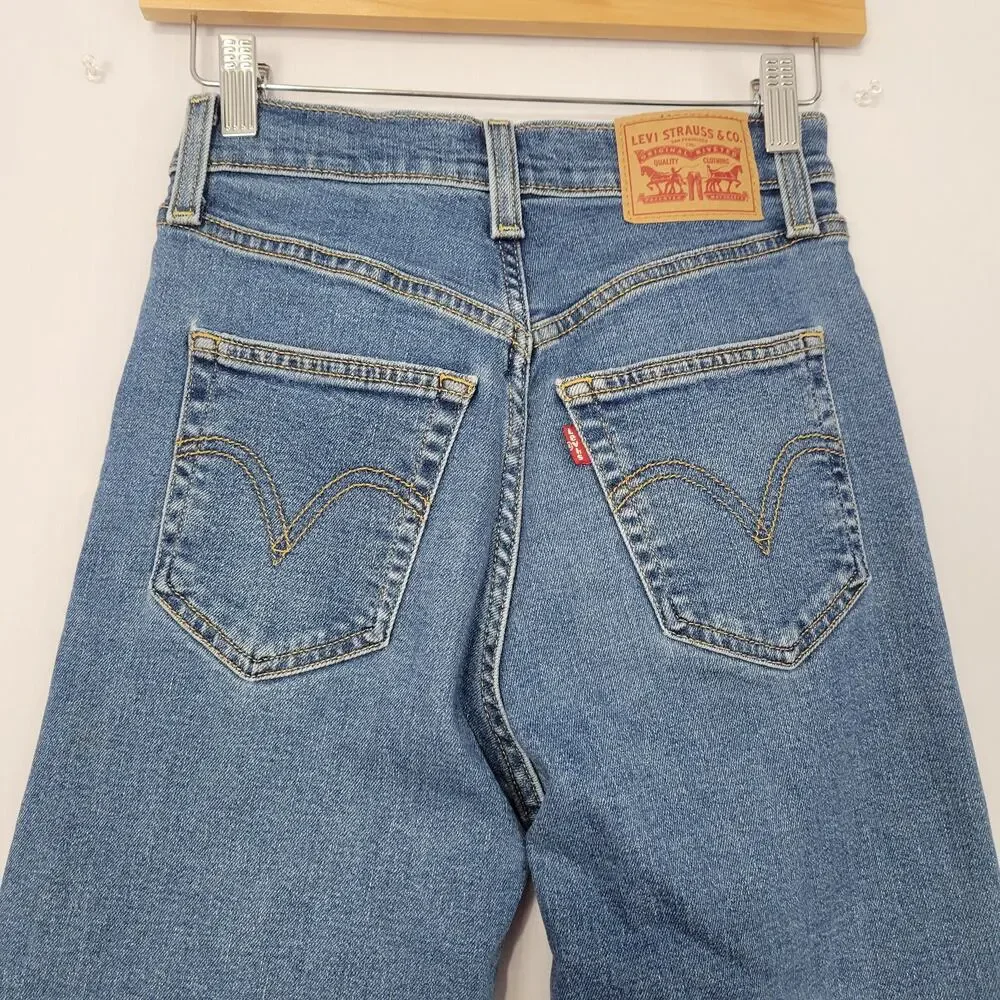 Levis levi ribcage
